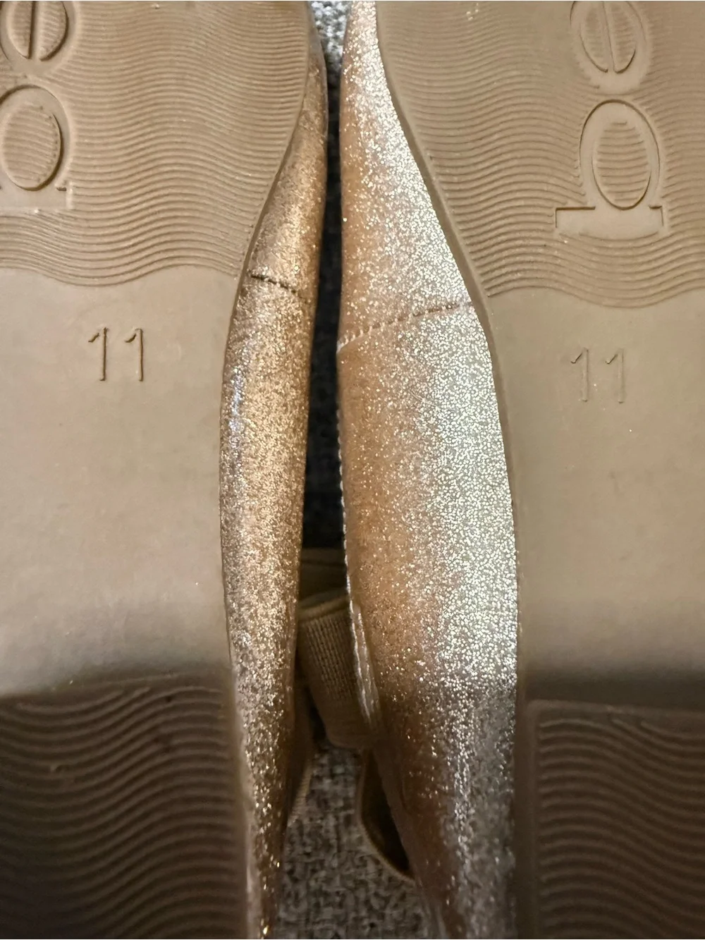 bebe sparkling gold